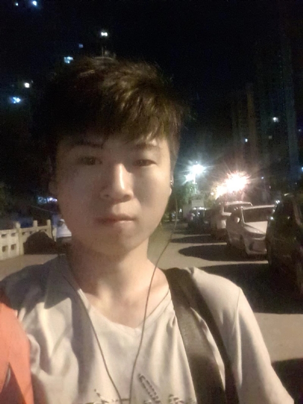 流星的瞬间的第一张照片--浦城相亲网