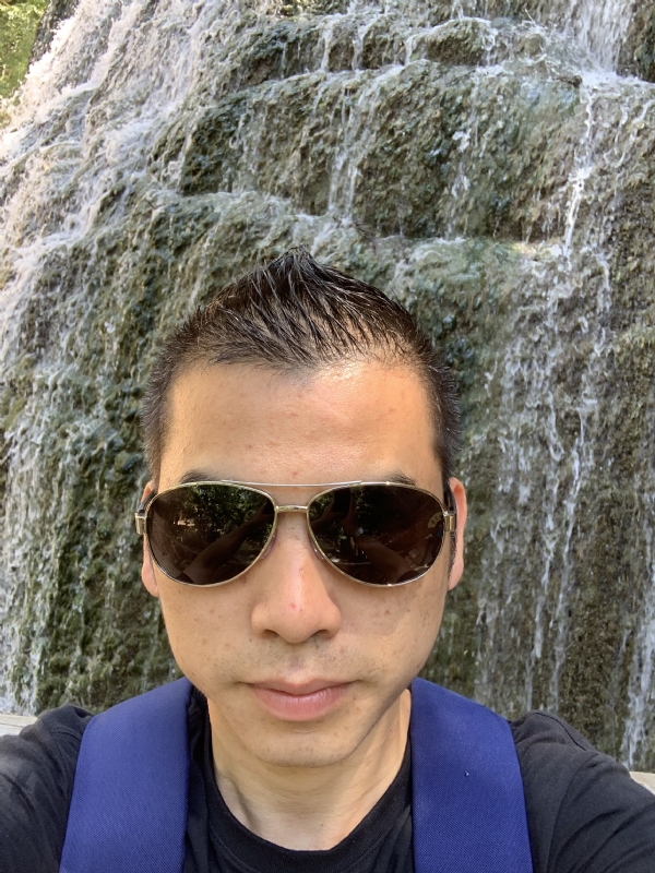 高兴的第二张照片--浦城相亲网