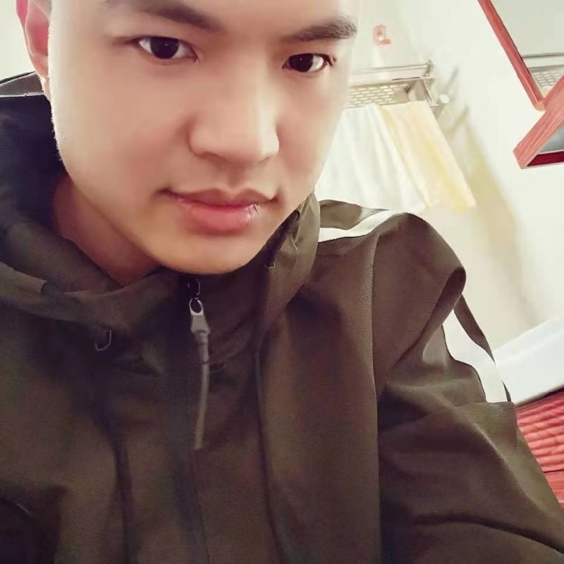 高大上的宅男的第二张照片--浦城相亲网