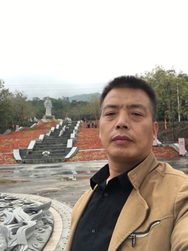 开心的松鼠的第二张照片--浦城相亲网